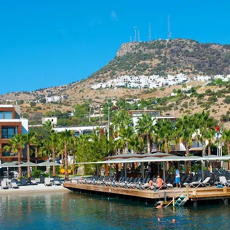 Hotell Marisol Boutique 3*