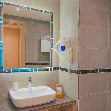 Hotel Marisol Boutique 3*