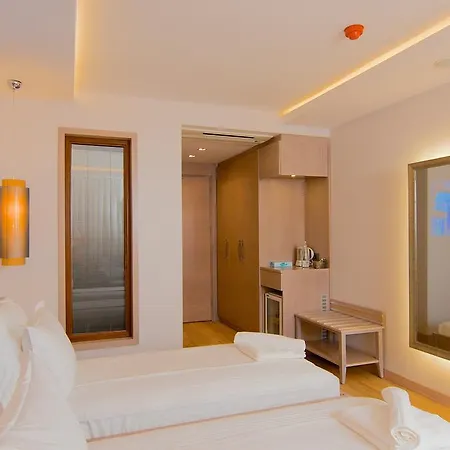 Marisol Boutique 3*