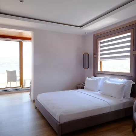Hotell Marisol Boutique 3*