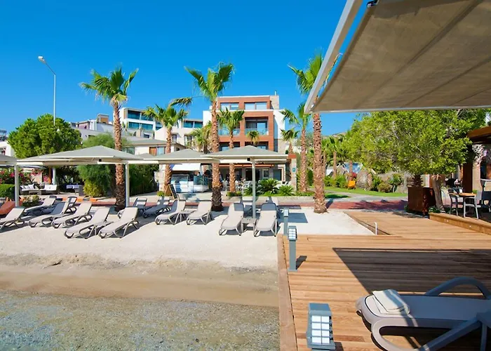 Marisol Boutique 3*