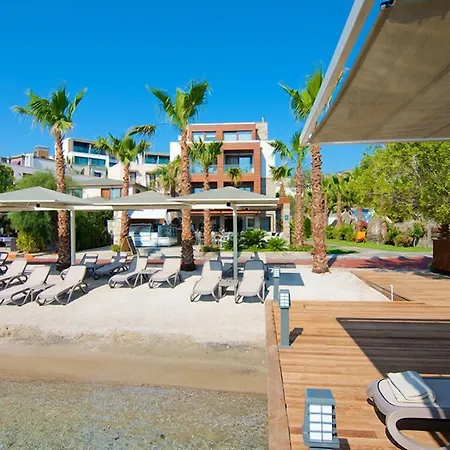 Marisol Boutique 3*